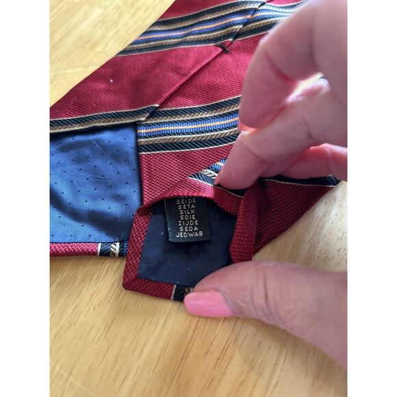 mark pendleton Men’s Tie red striped 100% silk men’s Designer Necktie - Picture 3 of 4